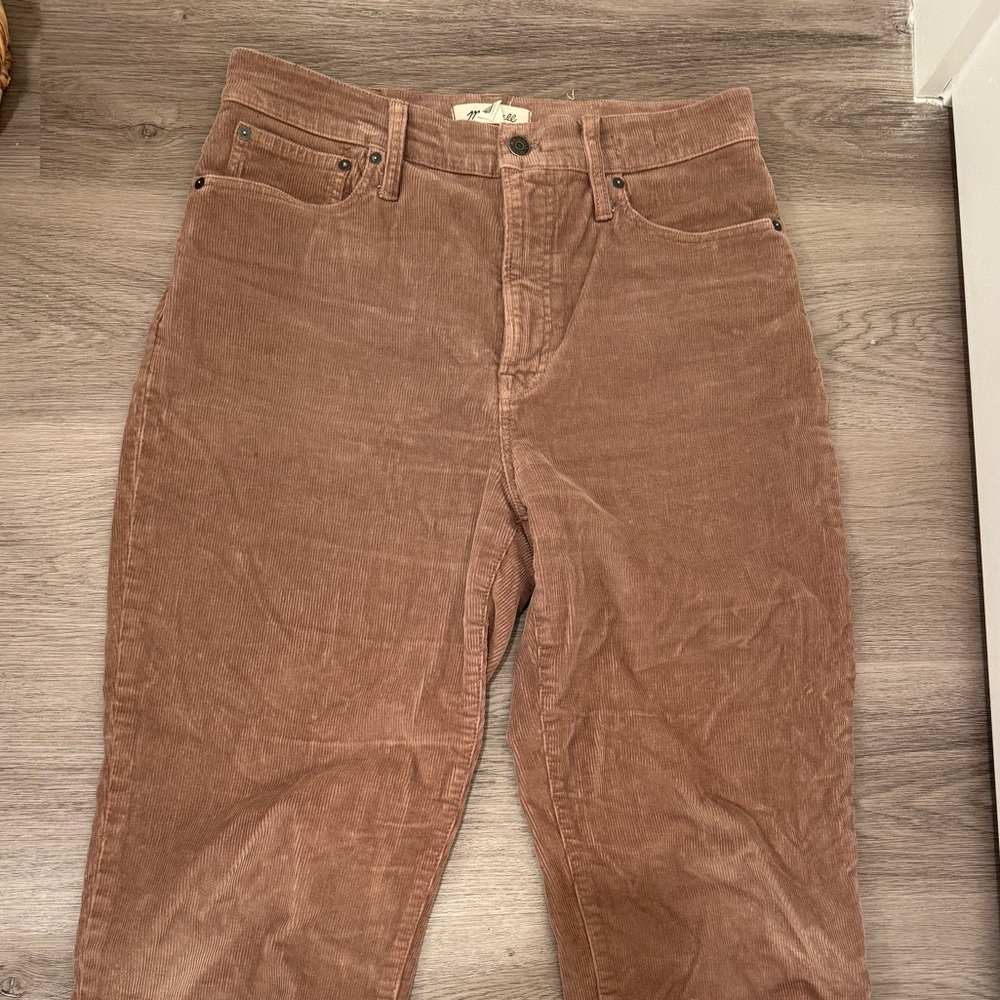 Madewell Straight Leg Corduroy Jeans in Rust Brown
